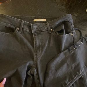 Levi’s skinny jeans style 711 skinny with tie up sides on bottom size 29 us